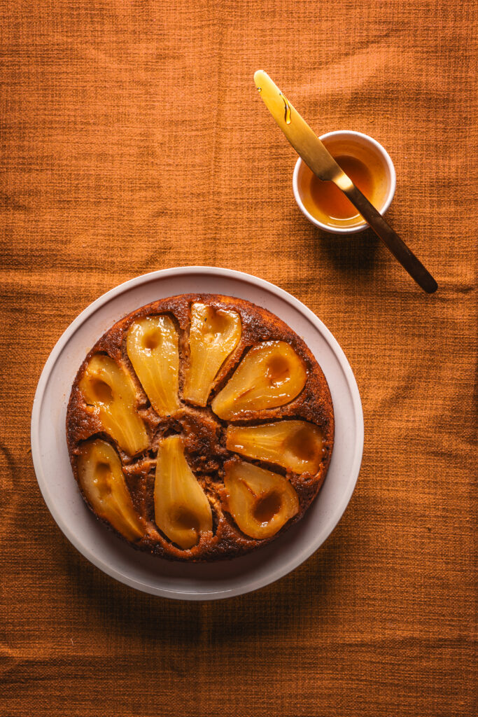 Caramelised pear upside down cake with gingerbread spice